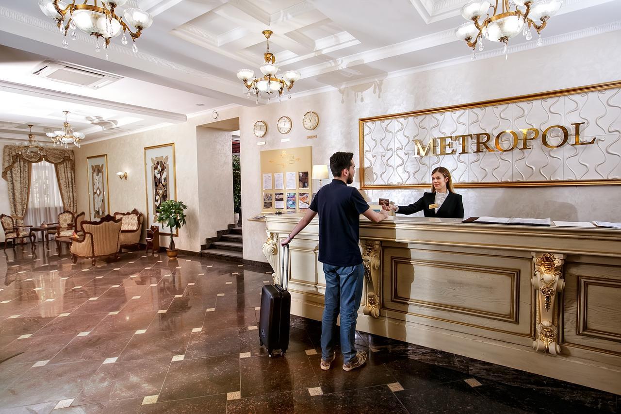 Metropol Hotel Mogilev Exterior photo